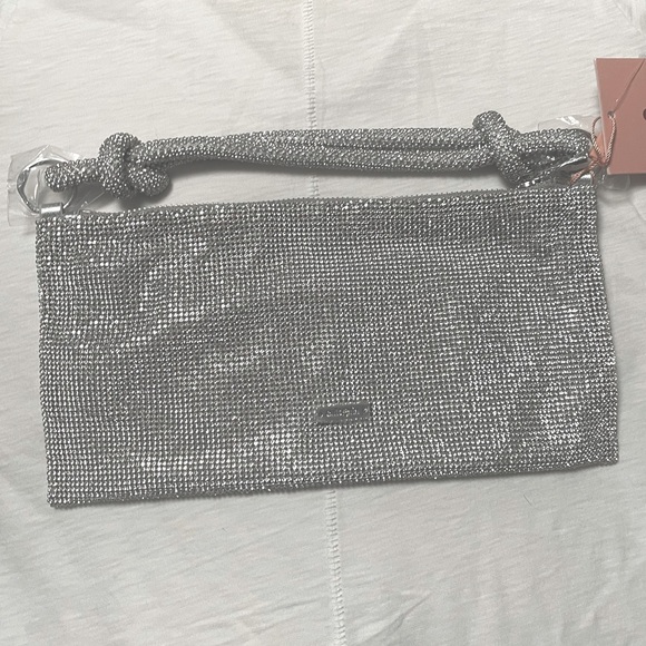 Cult Gaia 🤍 Hera Nano Knotted Embellished Shoulder Bag - Picture 5 of 13